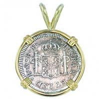 #7328 El Cazador Shipwreck 1/2 Real Pendant