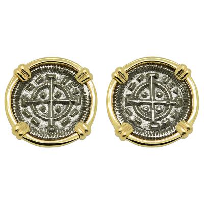 1131-1141 Bela II Crusader Cross denar in gold earrings