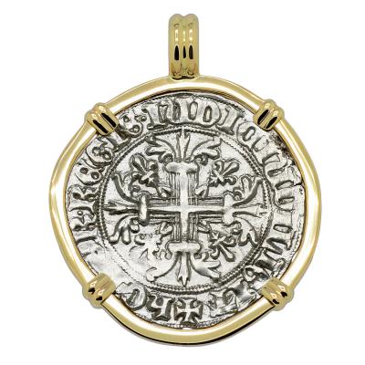 1309-1343 Naples gigliato in gold pendant