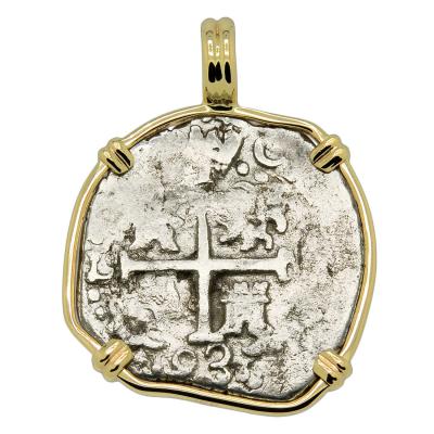 1693 Spanish 1 real coin in gold pendant