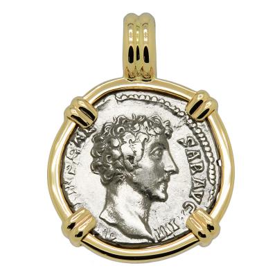 AD 145-147 Marcus Aurelius denarius in gold pendant
