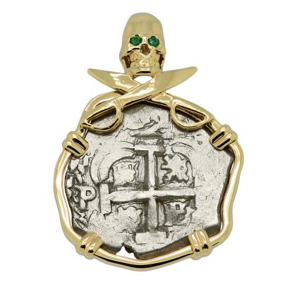 1717 Spanish 2 reales in gold pirate pendant