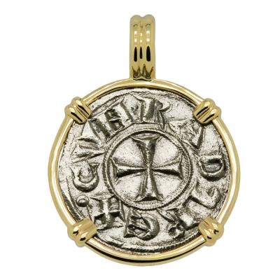 1139-1252 Crusader Cross coin in gold pendant
