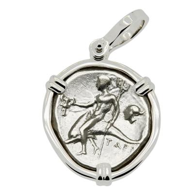 272-240 BC Dolphin rider coin in white gold pendant