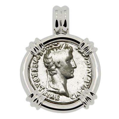 Caesar Augustus coin in white gold pendant