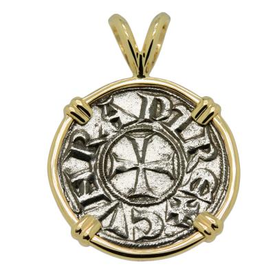 1139-1252 Crusader Cross coin in gold pendant