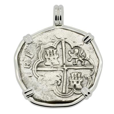 Sao Jose shipwreck coin in white gold pendant