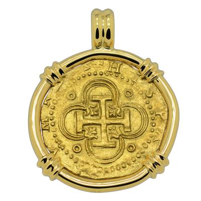 1566-1590 Spanish doubloon in 18k gold pendant