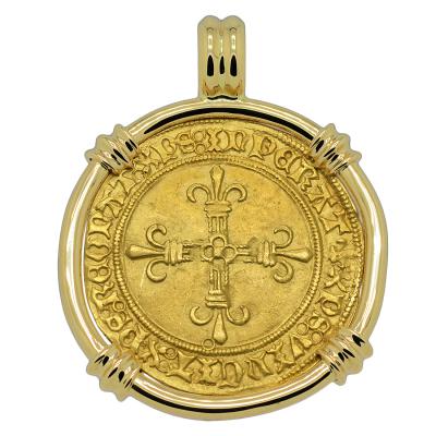 Charles VIII ecu coin in gold pendant