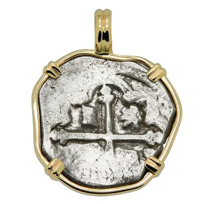 1634-1665 Spanish coin in gold pendant