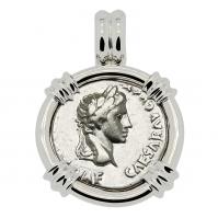Roman Empire 2 BC - AD 4, Emperor Caesar Augustus denarius in 14k white gold pendant.