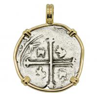 Colonial Spanish Mexico, King Philip IV one real 1621-1665 in 14k gold pendant.