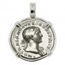 AD 103-111 Trajan denarius in white gold pendant