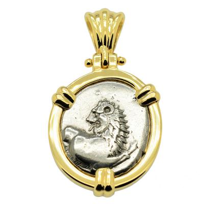 386-338 BC Lion hemidrachm in gold pendant