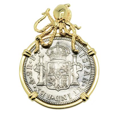 El Cazador treasure coin in gold Octopus pendant