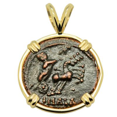 Constantine Hand of God coin in gold pendant