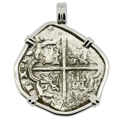 1622 Sao Jose coin in white gold pendant