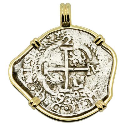 1693 Spanish 2 reales in gold pendant