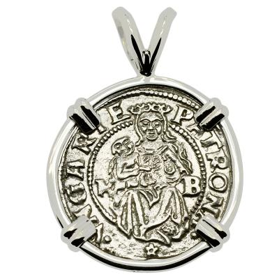 1535 Madonna and Child denar coin in white gold pendant