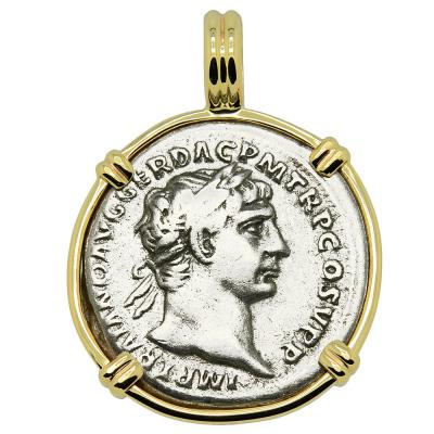 AD 103-111 Trajan denarius in gold pendant