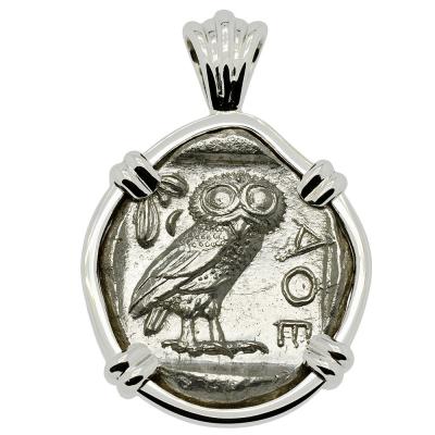 454-404 BC Owl tetradrachm coin in white gold pendant