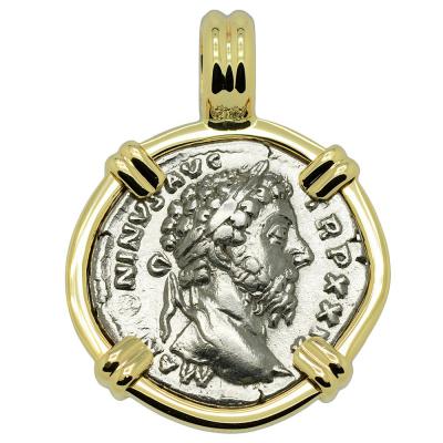 Marcus Aurelius coin in gold pendant