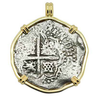 1654 La Capitana shipwreck coin in gold pendant