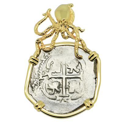 1675 Spanish 2 reales in gold octopus pendant