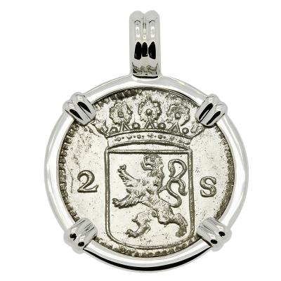 1724 Akerendam Shipwreck 2 stuivers in white gold pendant