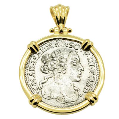 1667 Italian shipwreck luigino coin in gold pendant