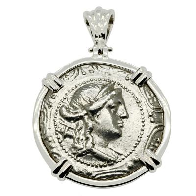 Greek 167-149 BC, Artemis tetradrachm white gold pendant