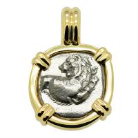 Greek 386-338 BC, lion hemidrachm in 14k gold pendant.