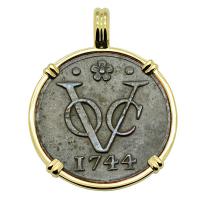 Dutch East Indies Company VOC duit dated 1744 in 14k gold pendant.