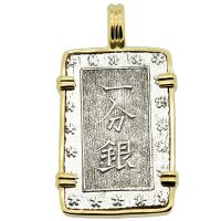 Japanese Shogun 1837-1868, Ichibu-Gin in 14k gold pendant.
