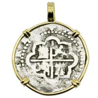 Colonial Spanish Peru 1 real 1577-1588, in 14k gold pendant.