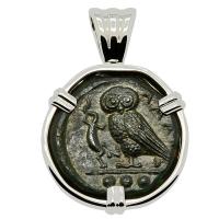 Greek Sicily 420-410 BC, Owl and Athena tetras in 14k white gold pendant.