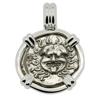 Greek 480-450 BC, Gorgon and anchor drachm in 14k white gold pendant.