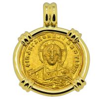 Byzantine 945-959, Jesus Christ with Constantine VII and Romanus II solidus in 18k gold pendant.