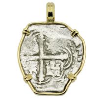 Colonial Spanish Mexico, King Philip III two reales 1598-1618, in 14k gold pendant.