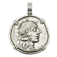 Roman Republic 123 BC, Roma and Victory chariot denarius in 14k white gold pendant. 