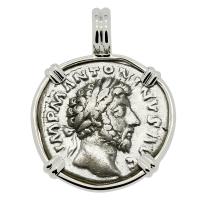 Roman Empire AD 162-163, Marcus Aurelius and Providentia denarius in 14k white gold pendant.
