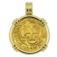 Spanish 1516-1556, Johanna and Charles I one escudo in 14k gold pendant.