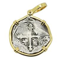 Spanish 2 reales 1621-1628, in 14k gold pendant, 1628 Shipwreck Grand Bahama Island. 