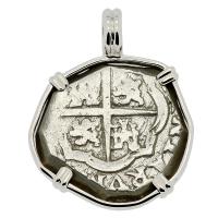 Spanish King Philip IV two reales 1621-1665, in 14k white gold pendant.