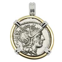 Roman Republic 101 BC, Roma and Jupiter chariot denarius in 14k white and yellow gold pendant. 